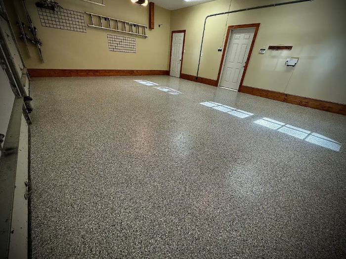 Patio Flake Floor epoxy flooring photo 3